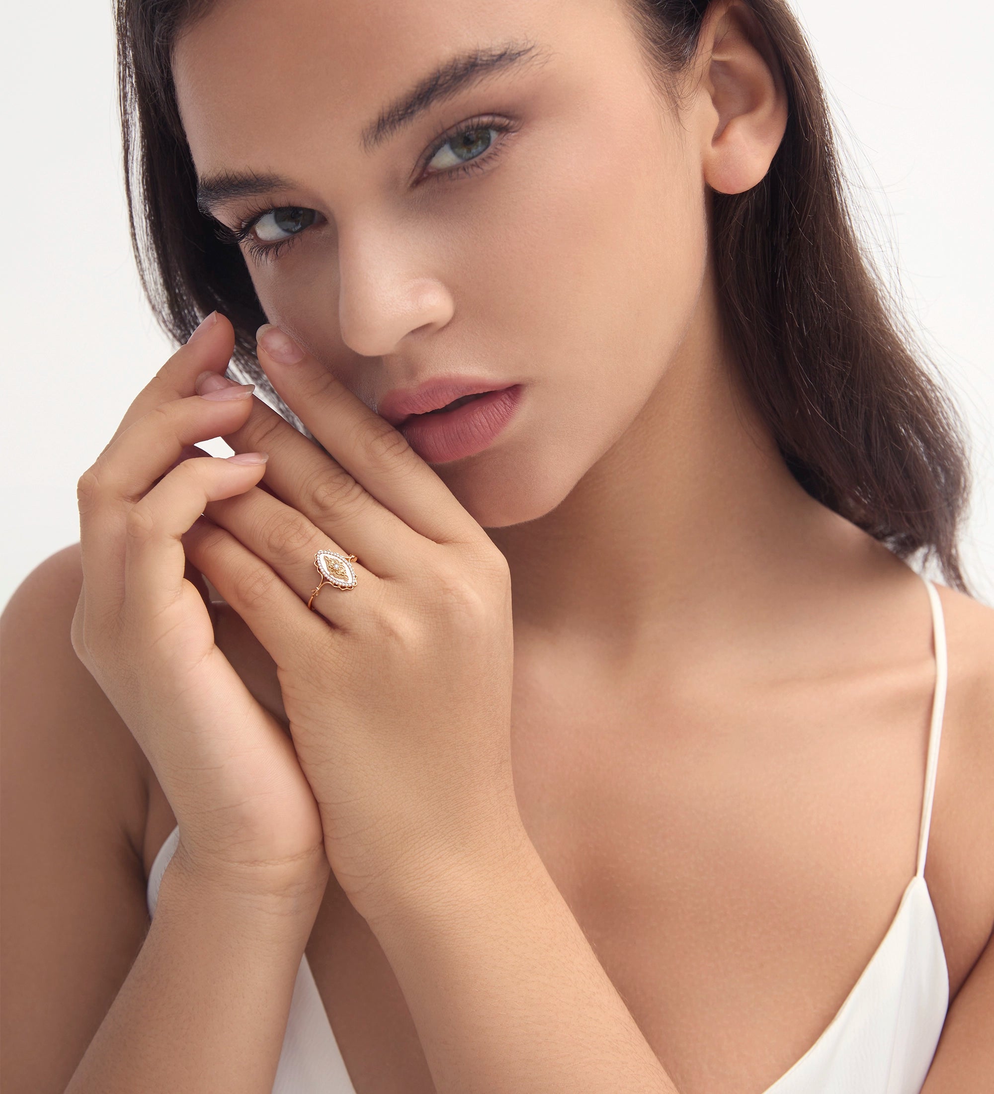 Mother of Pearl Ring Vintage- Miwanna