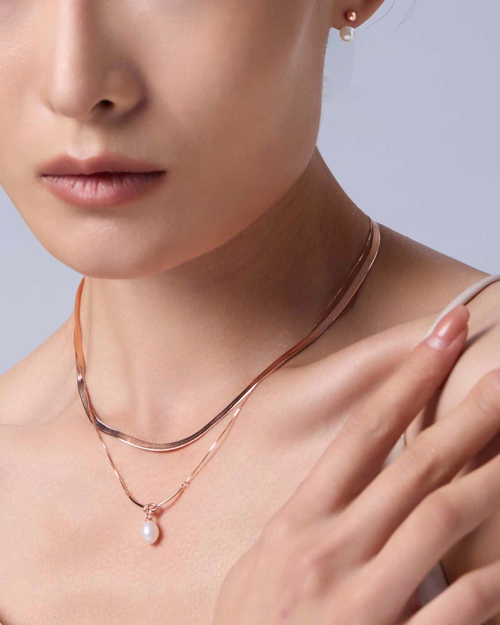 Rose Gold Pearl Pendant Necklace - Miwanna