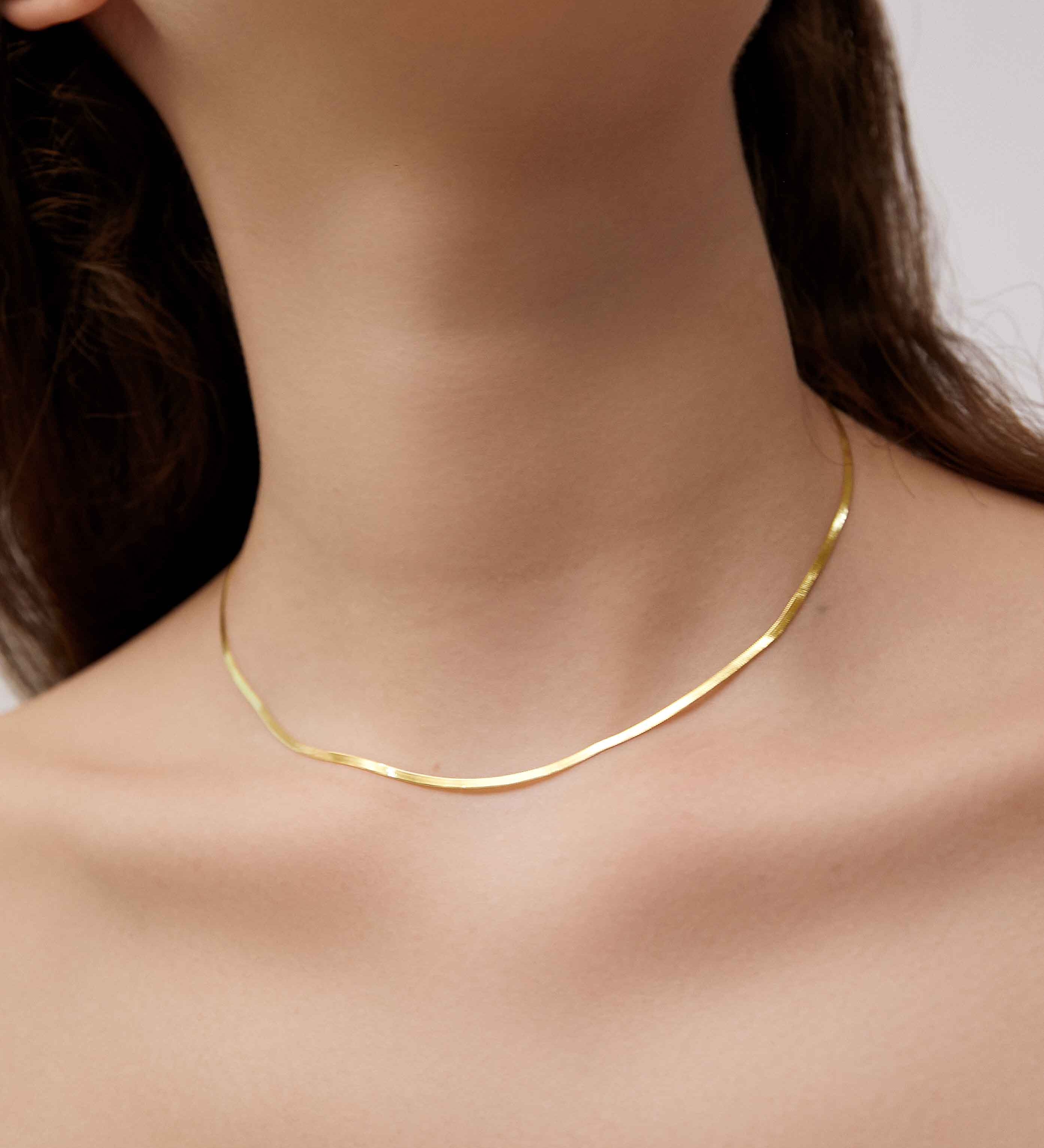 Gold Herringbone Necklace - Miwanna