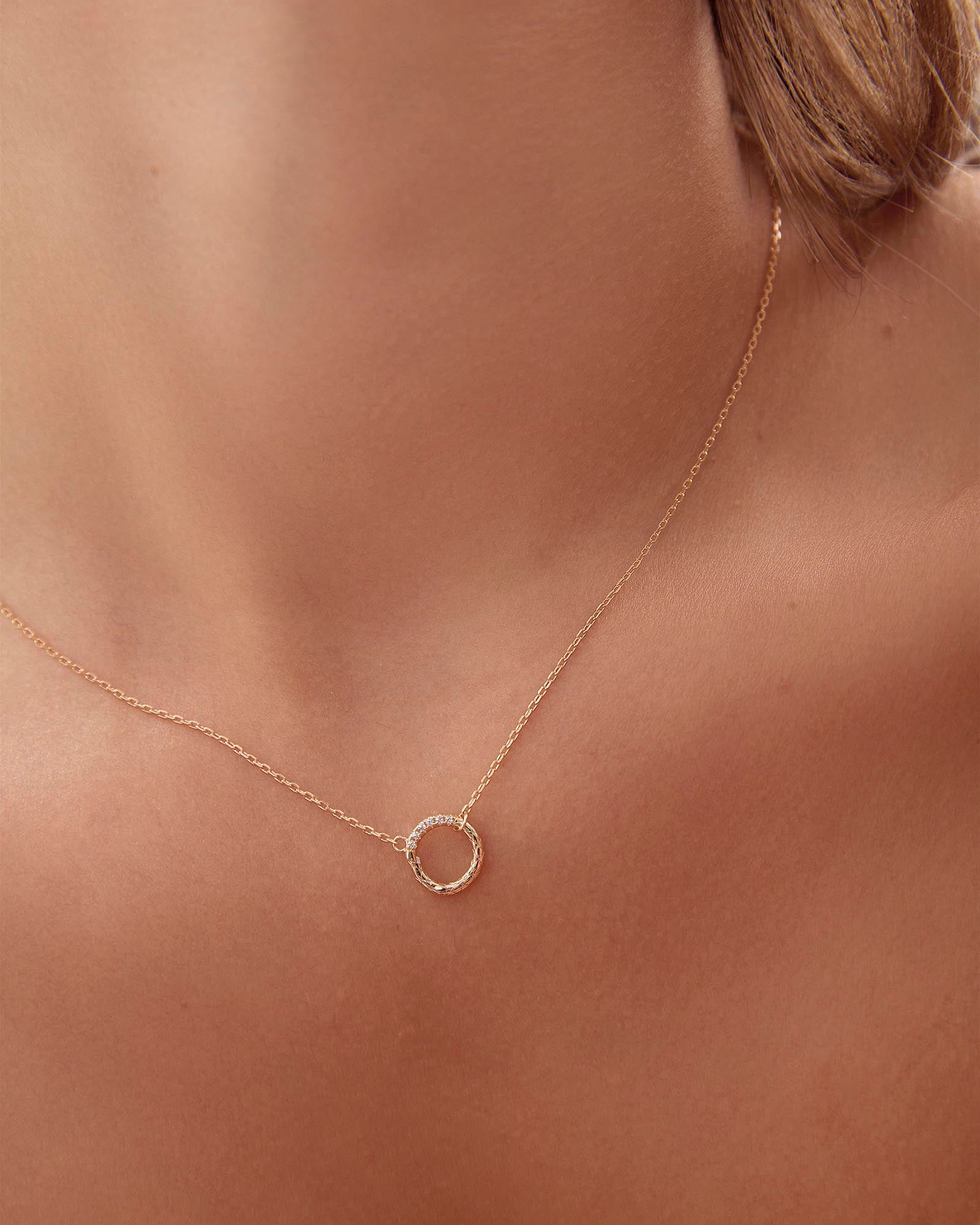 Open Circle Pendant Necklace - Miwanna