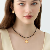 Seashell Pendant Necklace Gold