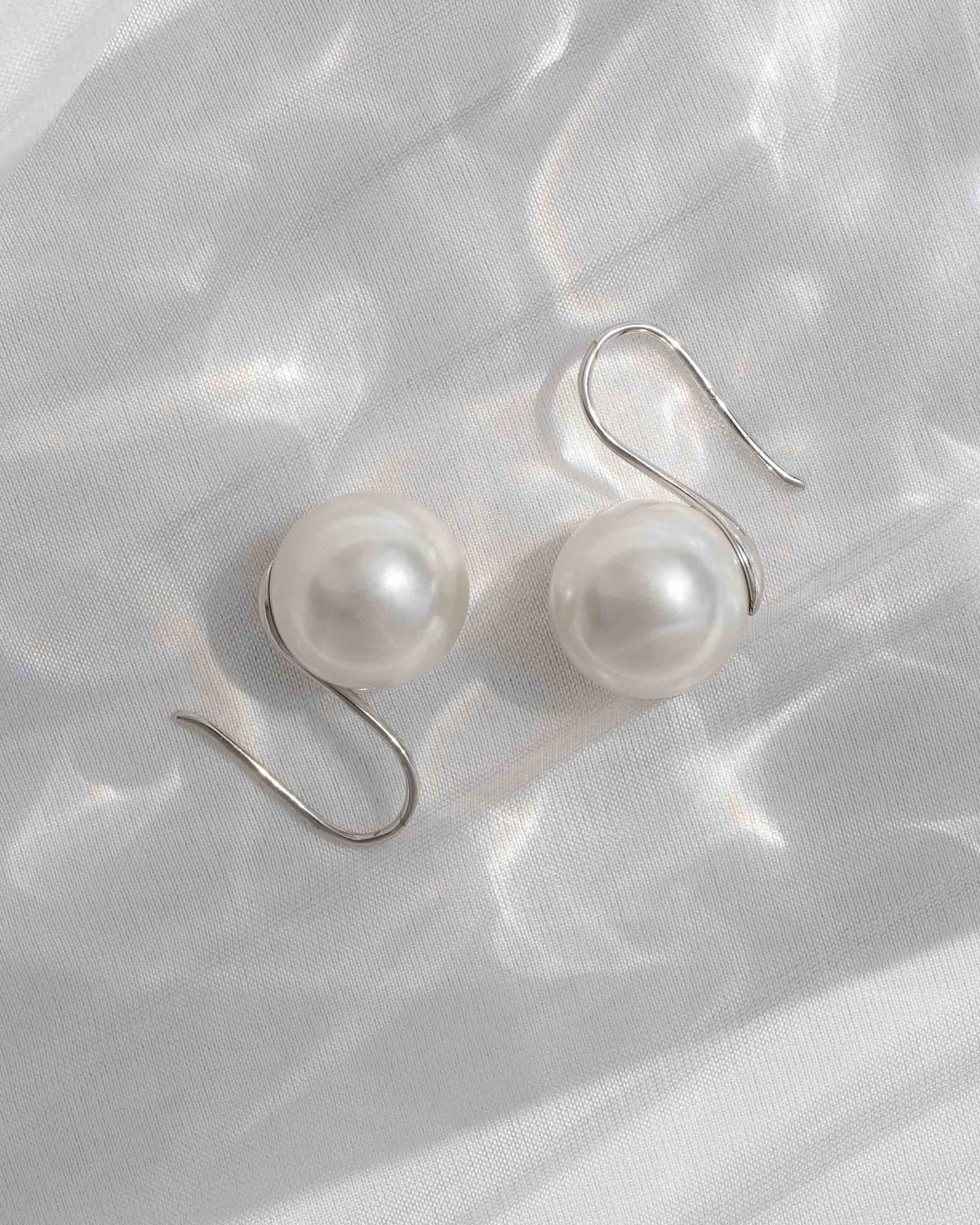 Silver Pearl Earrings - Miwanna