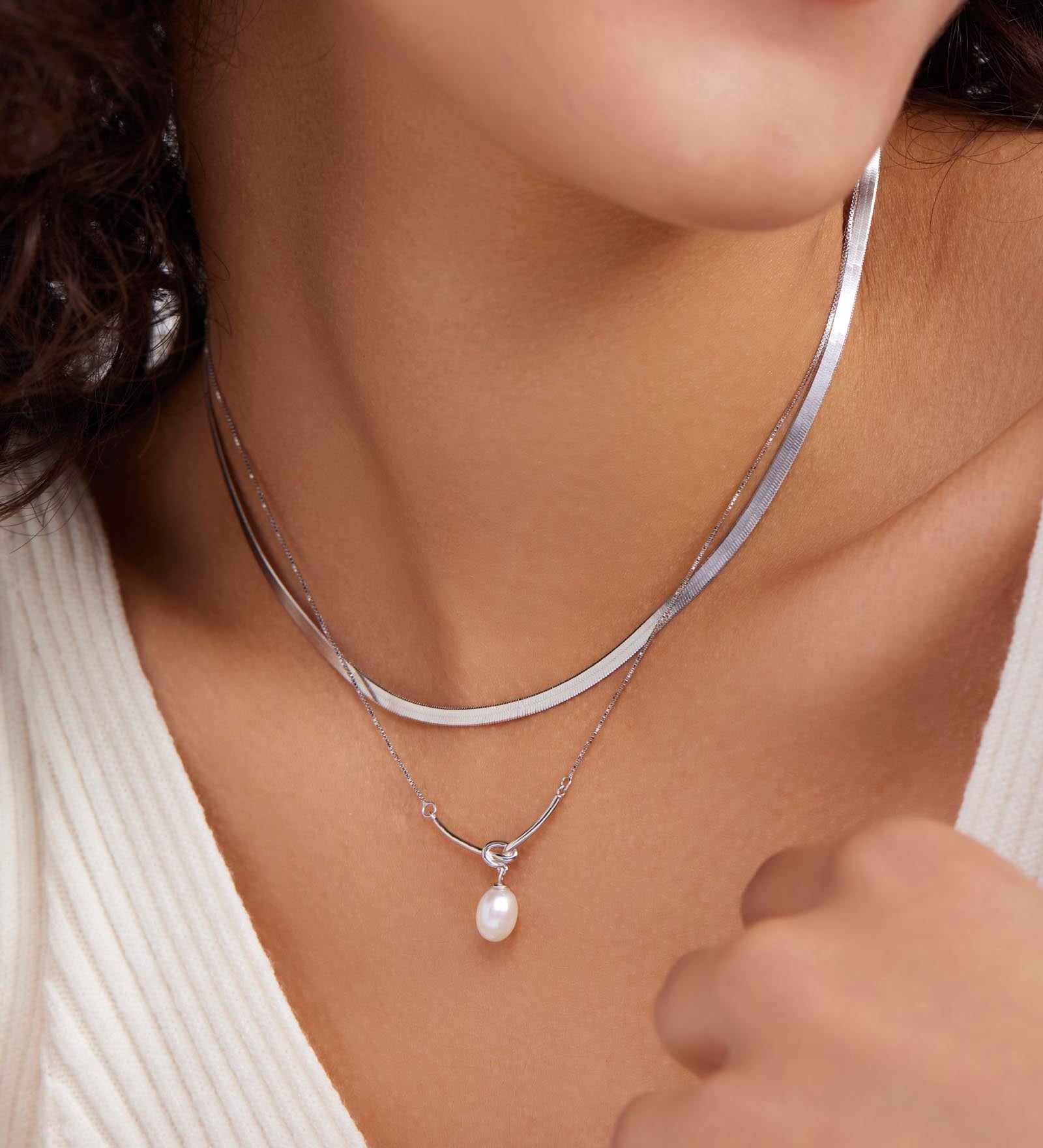 Silver Pearl Pendant Necklace - Miwanna